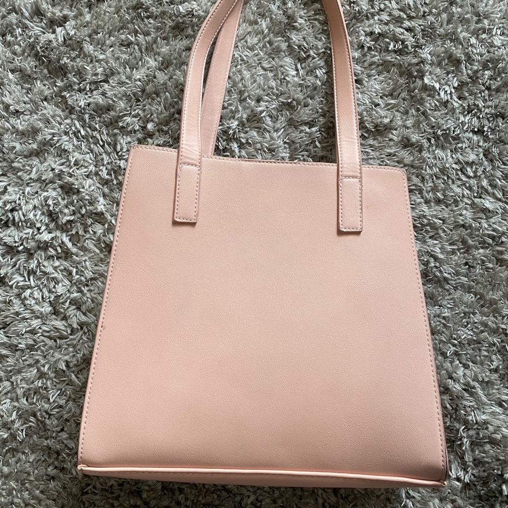 Pink Purse - Picture 2 of 2